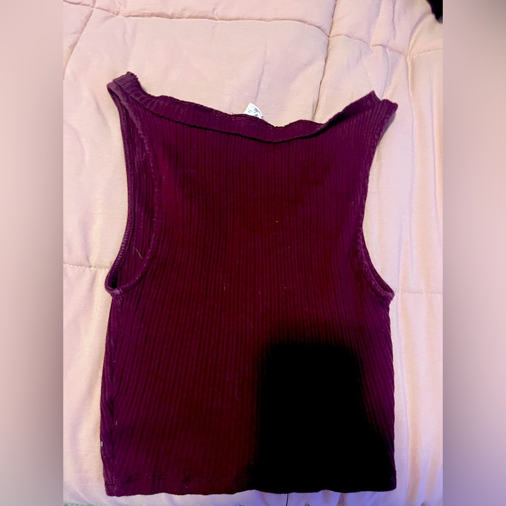 Maroon Aeropostale cropped tank, never worn